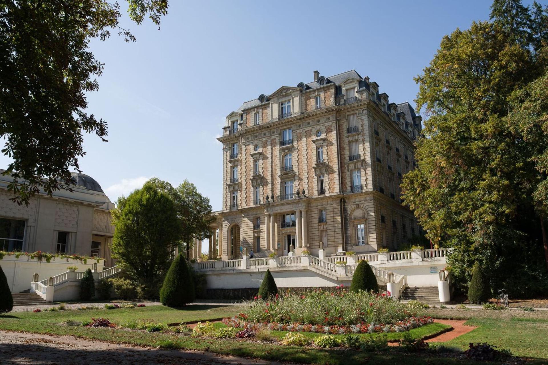 Vittel Studio Neuf Pour Cure Ou Longue Duree Εξωτερικό φωτογραφία